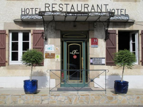 Отель Hôtel Deshors-Foujanet  Шамбулив